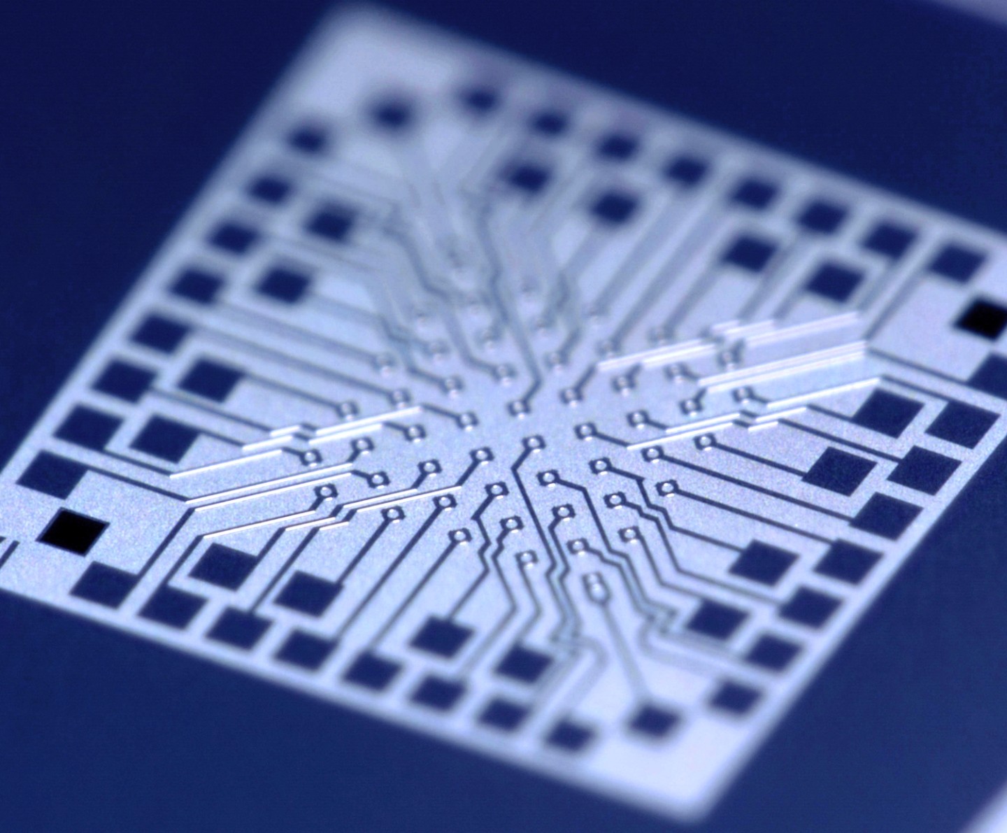 Piezoelektrischer, mikromechanischer Ultraschallwandler für die akustische Bildgebung. Piezoelektrischer, mikromechanischer Ultraschallwandler für die akustische Bildgebung. © Fraunhofer ENAS