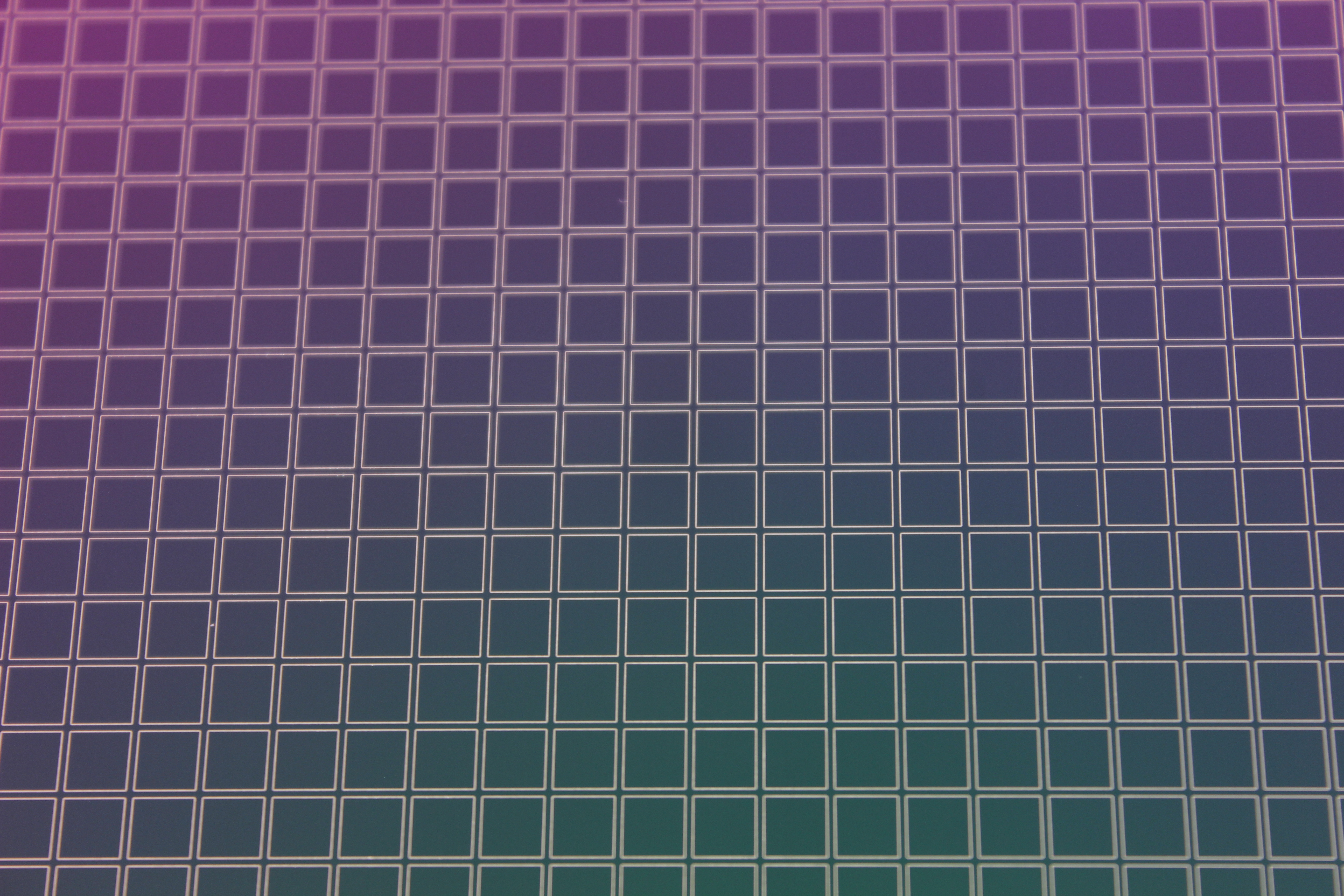 Electrodeposited aluminum bond frames with > 5µm layer thickness for thermocompression bonding.