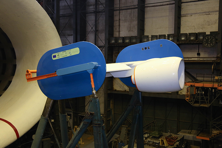 AFLoNext wind tunnel model with integrated Synthetic Jet Actuator array.